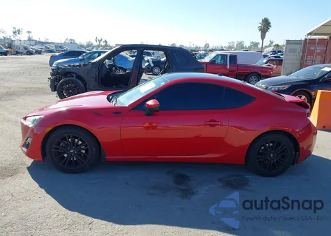 2013 Scion Fr-S из США, поврежденный, VIN JF1ZNAA1XD1715394